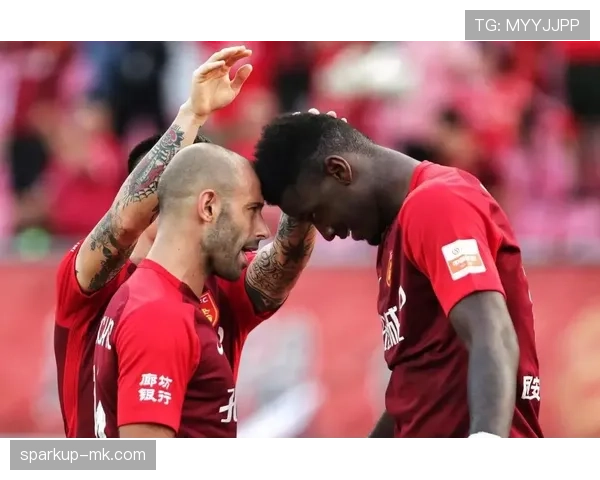 伊萨克森赛季表现稳健,屡献关键胜利助球队前行 伊萨克森赛季表现稳健,屡献关键胜利助球队前行