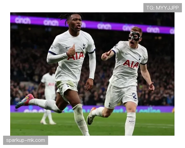 麦肯纳誓言重振士气，率队开启英超新篇章