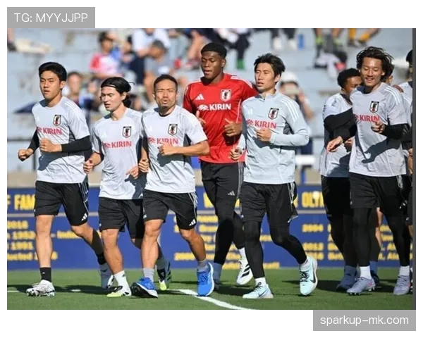 久保建英引领日本队备战2026世界杯，球队核心中坚力量表现稳健